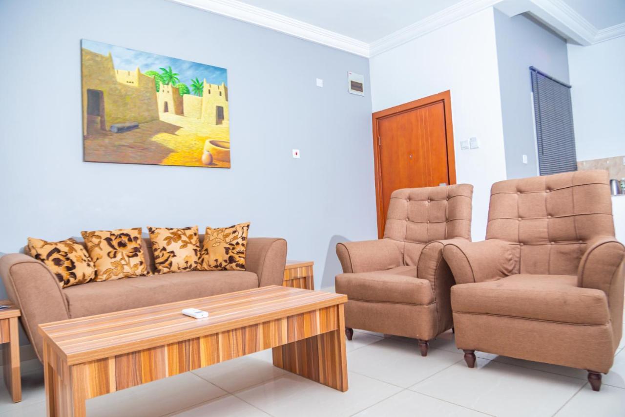 Guest Pride Hotel Kano Bagian luar foto