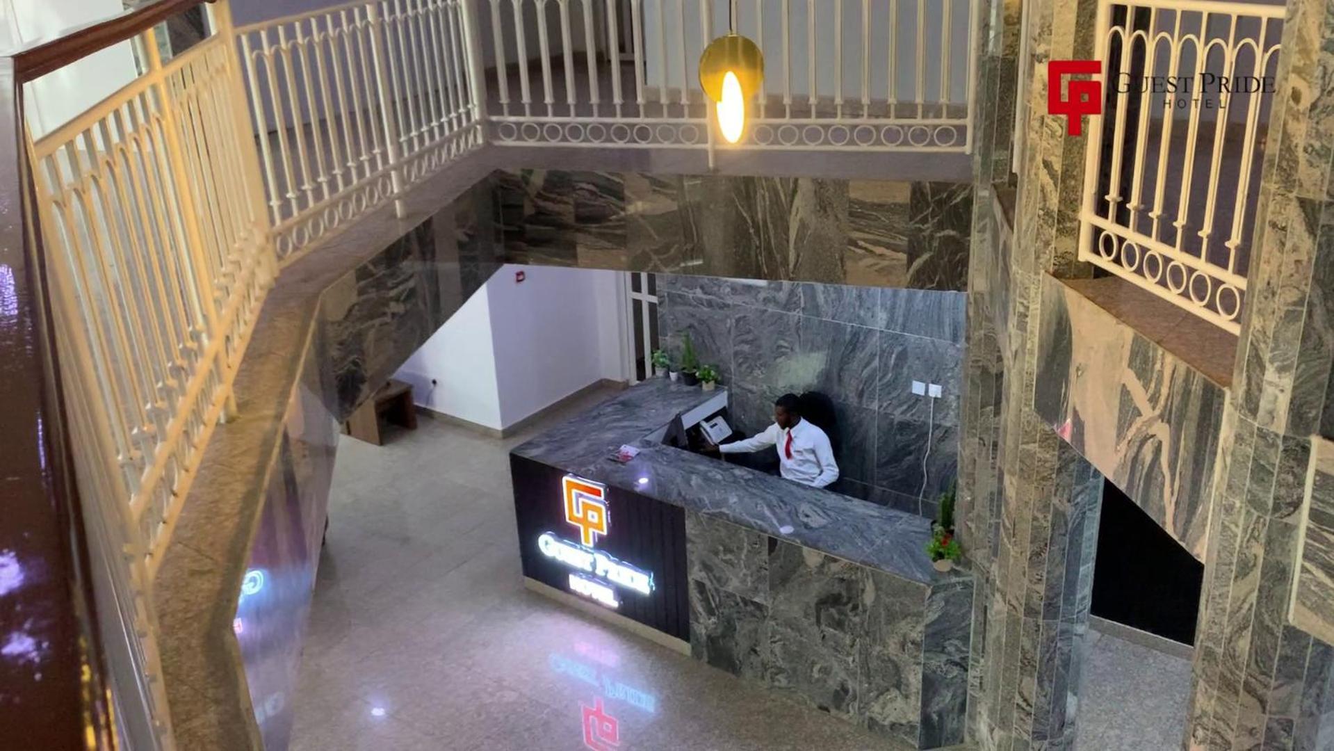 Guest Pride Hotel Kano Bagian luar foto